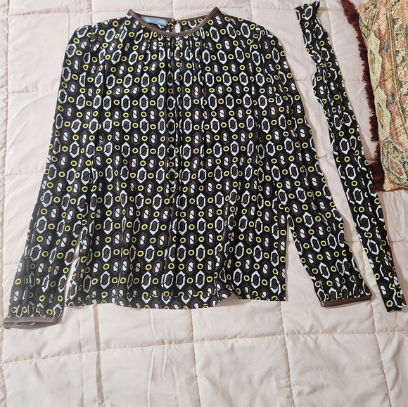 Prada clasic blouse - Picture 2 of 11